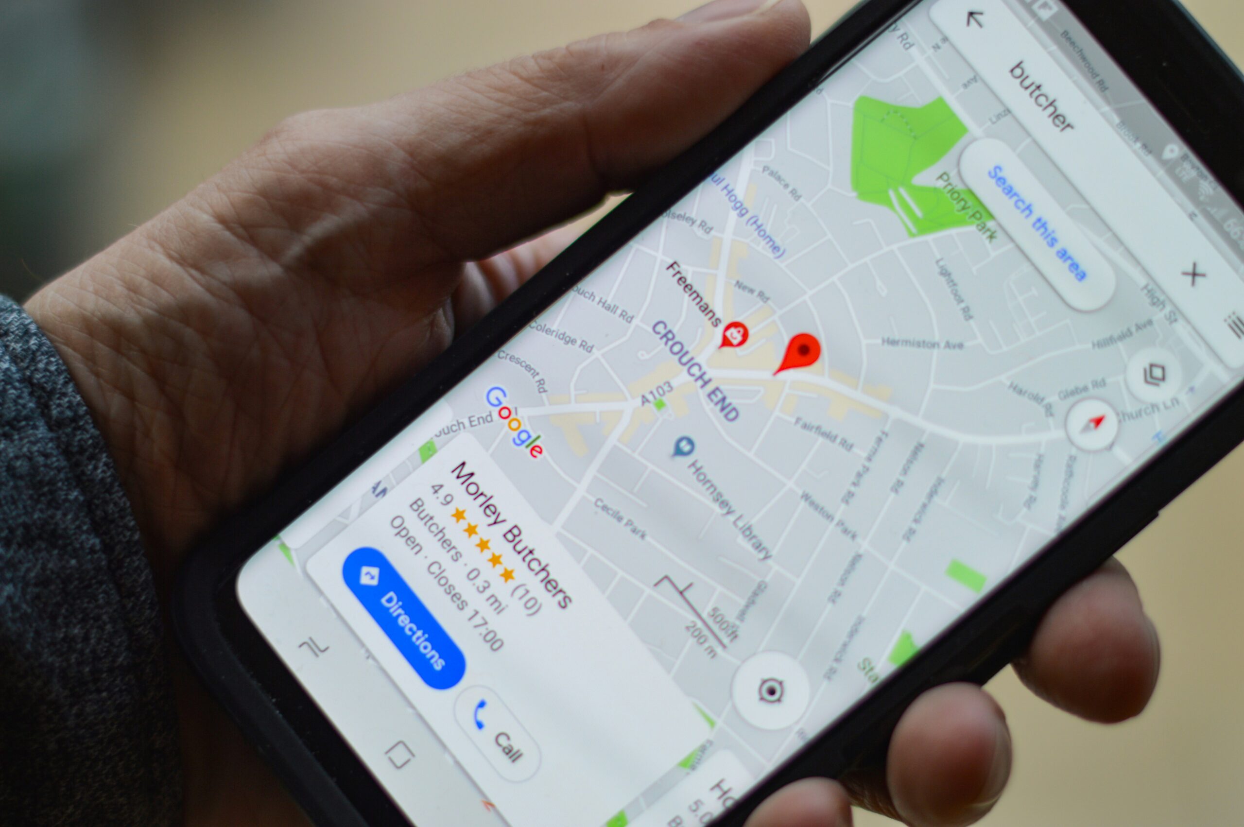 Comment apparaître en premier sur Google Maps pour votre activité locale